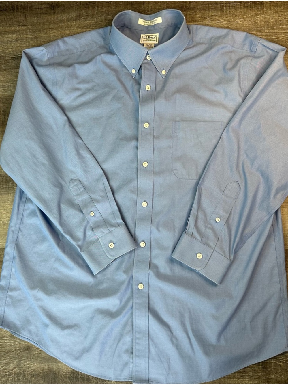 L.L. Bean Men's Button-Down Dress Shirt in Light Blue